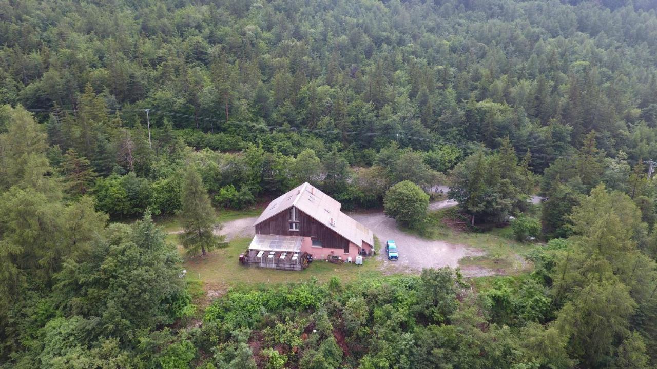 Refuge De Roncharel Hotel Annot Eksteriør billede